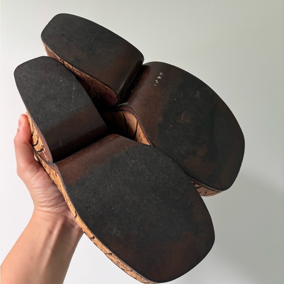 Vintage brown italian platform heeled sandals - Picture 6 of 7